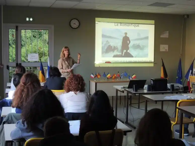 Ouverture internationale 1075 52e92f_97918c87c7df42ddb1fc4b8221532c0c~mv2