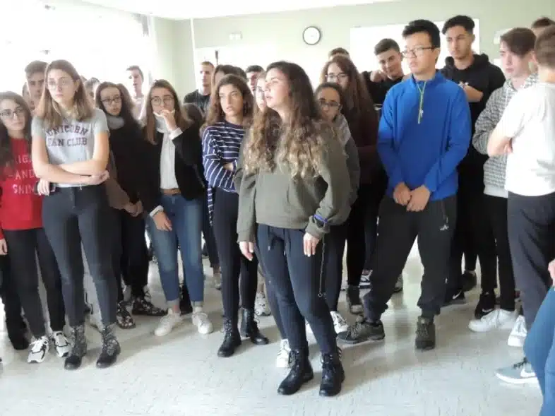 Ouverture internationale 1151 52e92f_98f591a7a3894e408b51bbc35d9e59a5~mv2