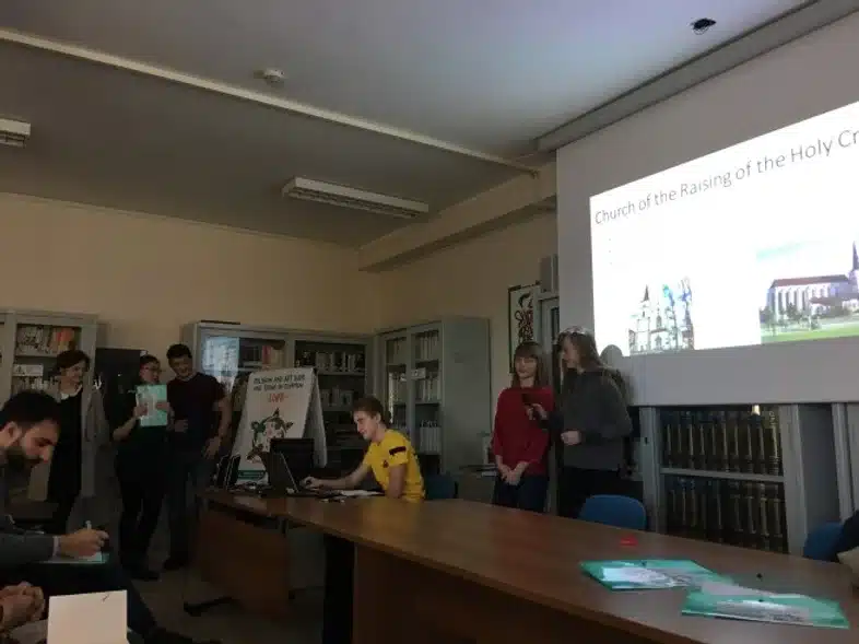 Ouverture internationale 1334 52e92f_9a97c35a54ce4179b722e7363fd48611~mv2