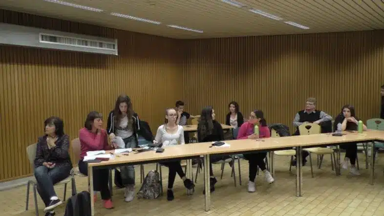 Ouverture internationale 552 52e92f_9b3a59bf298a4881bfc2cdd0a5182dca~mv2