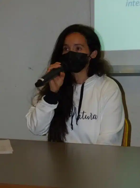 Ouverture internationale 264 52e92f_9cfbfeb026fd4c2e84bc13e8d27a0198~mv2