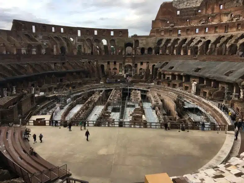 Ouverture internationale 1315 52e92f_9e1c6bd07a8e49119af8d875b3829a5b~mv2