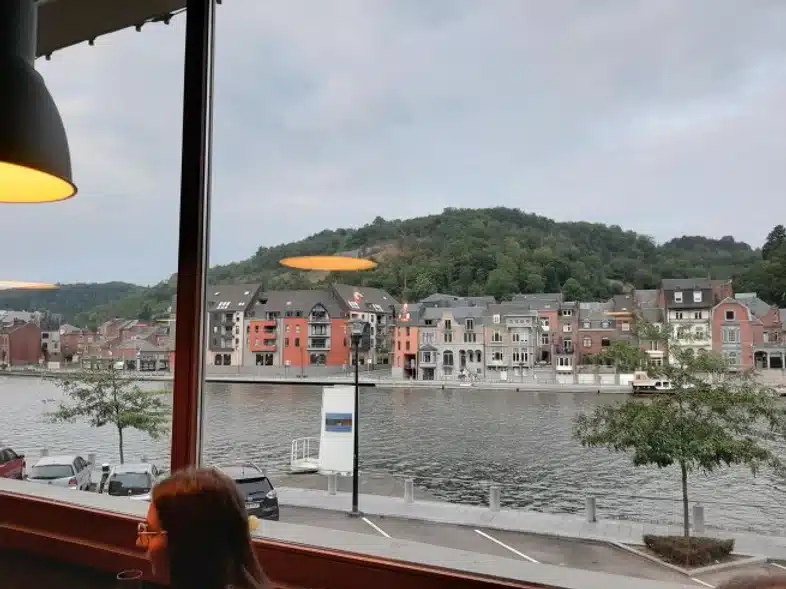 Ouverture internationale 293 52e92f_a35fada7bc7548c78383697749fbb15d~mv2