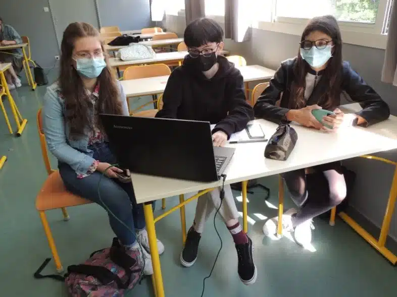 Ouverture internationale 350 52e92f_a57edb360b9c441d8487f310729fc326~mv2