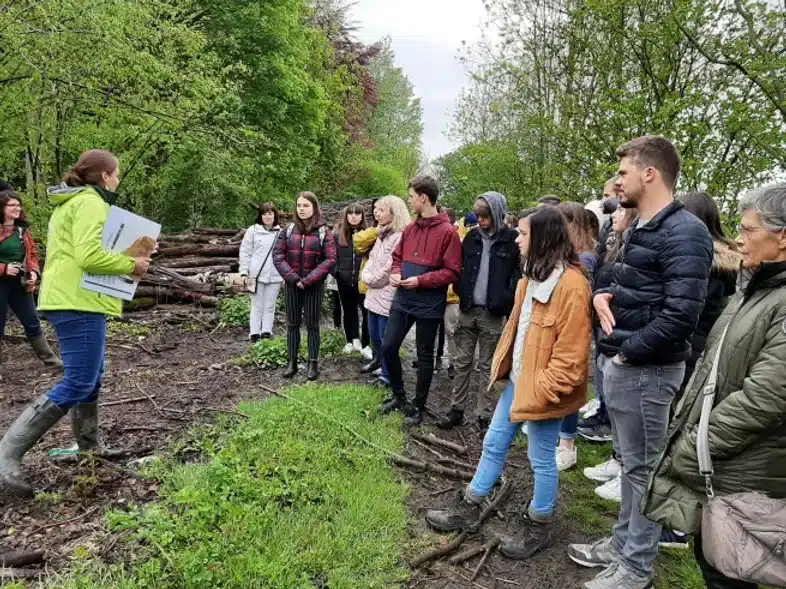 Ouverture internationale 584 52e92f_a744dd9f3e0a434e91331a8785e90423~mv2