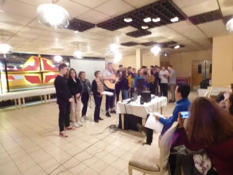 Ouverture internationale 1013 52e92f_a7ad11fa62ff4eb793be91b3f550ad41~mv2