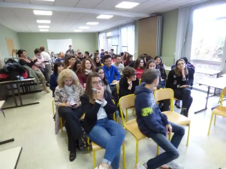 Ouverture internationale 1146 52e92f_a8b7ac7de7274b58a8f4ca29086fc365~mv2