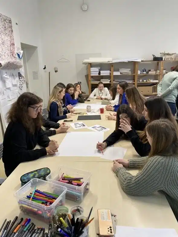 Ouverture internationale 96 52e92f_a9c9a1baeadf4ec28859cc1870792f8c~mv2