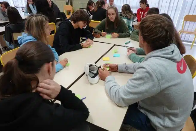 Ouverture internationale 1441 52e92f_b6b1b66a6dce40d8a6a6e8cce675c677~mv2