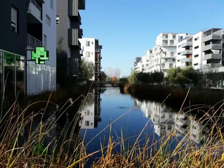 Ouverture internationale 1059 52e92f_b85f0aad9db747f0b00ec814a8a57669~mv2