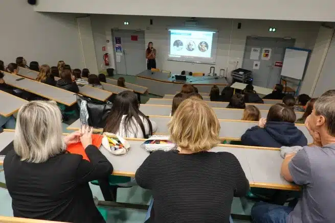 Ouverture internationale 1404 52e92f_bb963acc61104a488f8a55e6f54f5db9~mv2