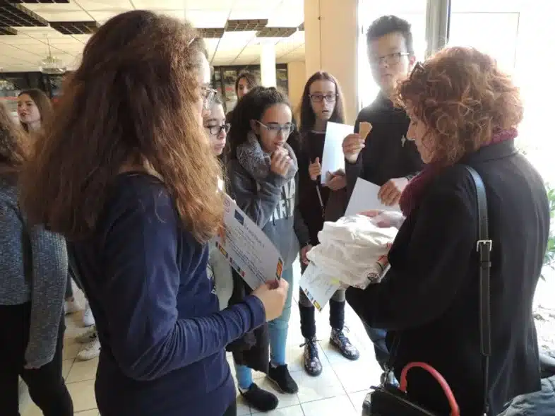 Ouverture internationale 1082 52e92f_c0a074833d3d40c29f42a6fdec218b53~mv2