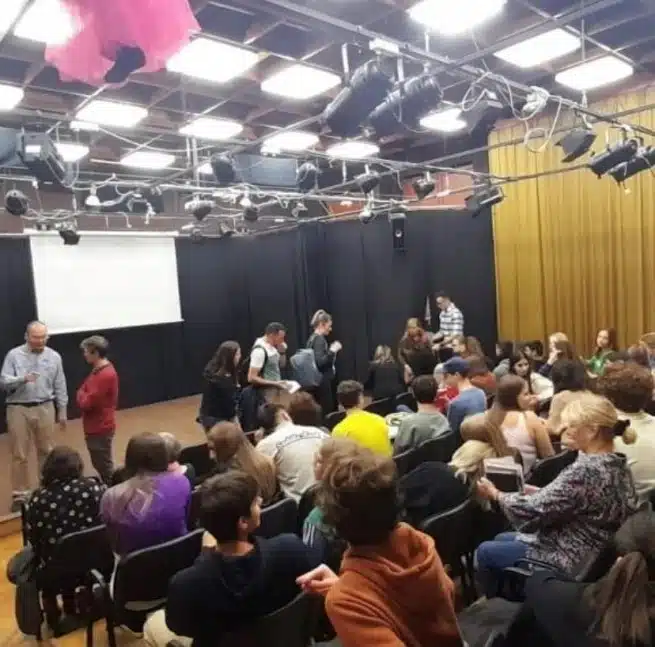 Ouverture internationale 182 52e92f_c107b4650c6545398475b40c233ca4a4~mv2