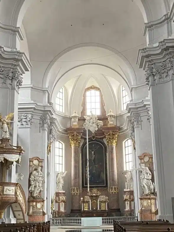 Ouverture internationale 1182 52e92f_c2d921f3c21449b49157e6c1af439123~mv2