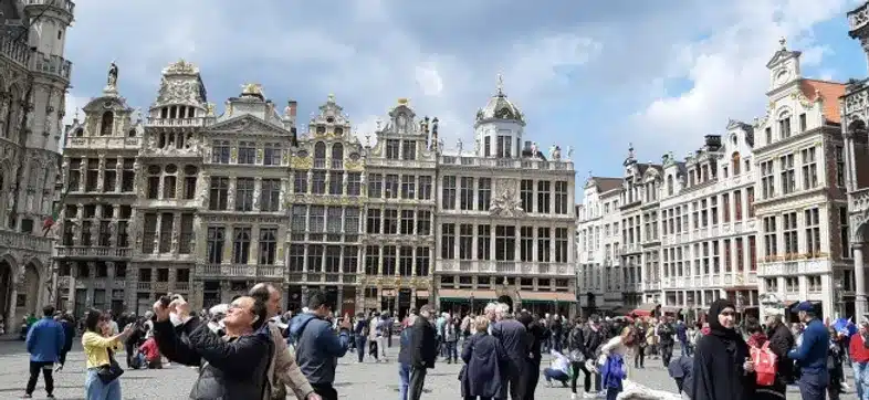 Ouverture internationale 385 52e92f_c3612439885e411cbb2fff66ea759875~mv2