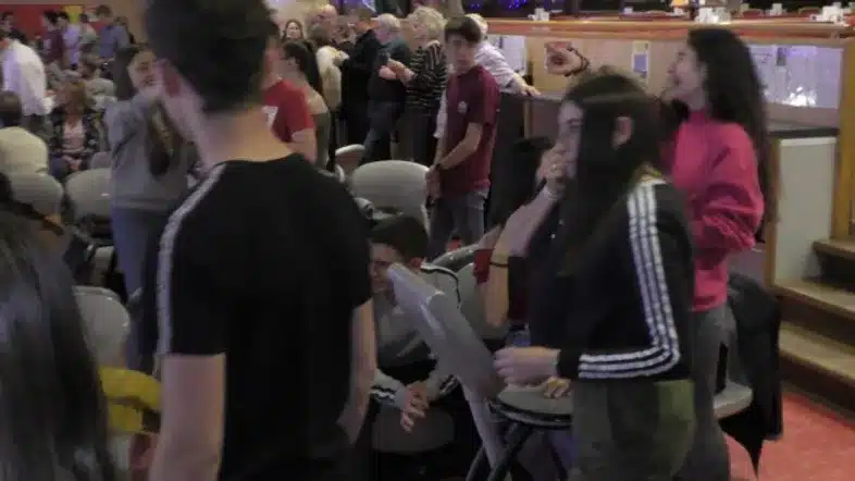 Ouverture internationale 573 52e92f_c8588da3a8fa4386a8c68b8bb0b7cca6~mv2