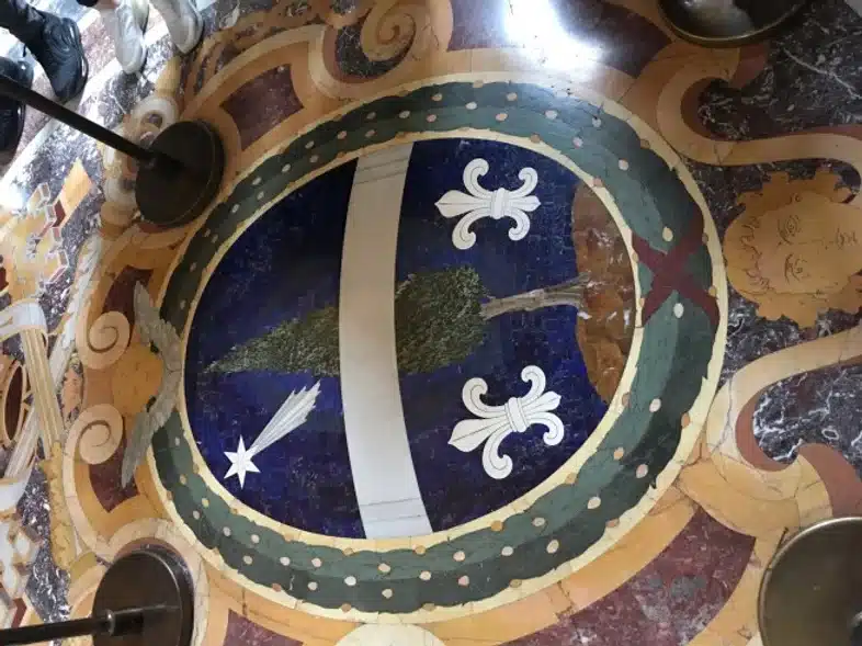 Ouverture internationale 1307 52e92f_cdf4b4517ef5480582228b93563d9422~mv2