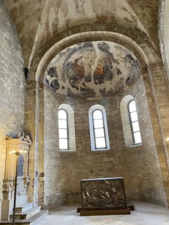 Ouverture internationale 18 52e92f_d078650e8c1247958be450e1c51649c5~mv2