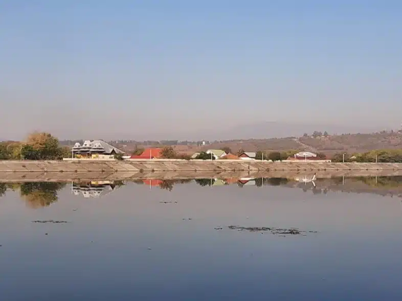 Ouverture internationale 827 52e92f_d69a4674d3b94e00b2355aa8cbfae4e0~mv2