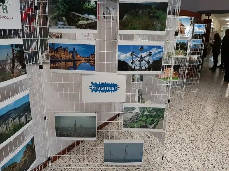 Ouverture internationale 617 52e92f_dbac11e37ed2462d816050b095665e4f~mv2