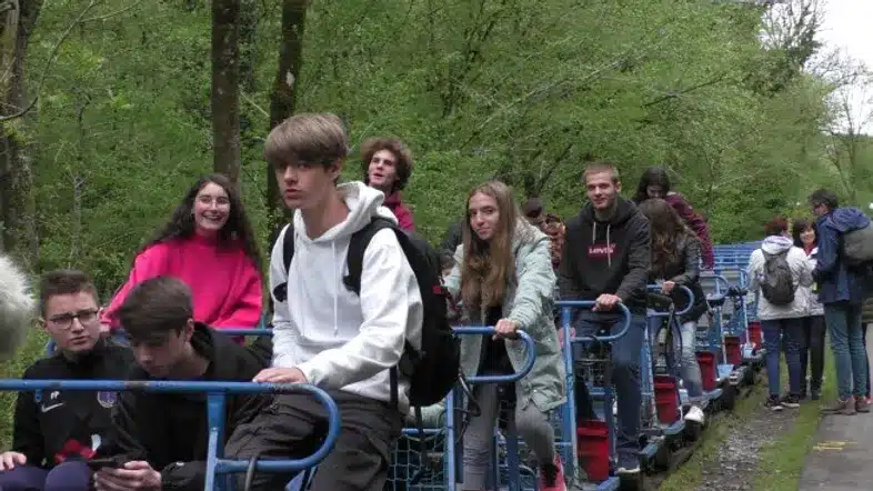 Ouverture internationale 540 52e92f_dd4bf1de71114f92b64373d1343683ec~mv2