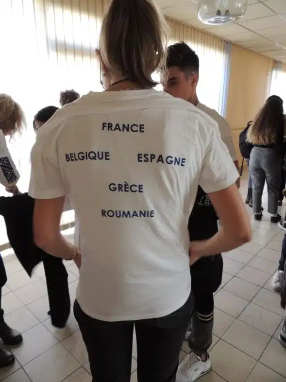 Ouverture internationale 1086 52e92f_ddd5f159510f4b488c15d385868ae397~mv2