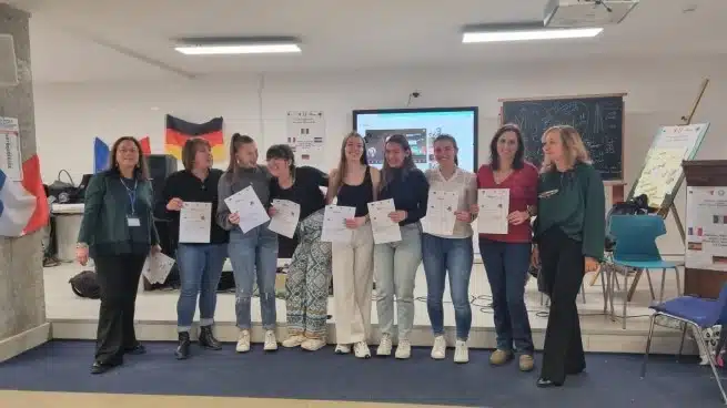 Ouverture internationale 170 52e92f_df9c1fa61840407882193c6209170648~mv2