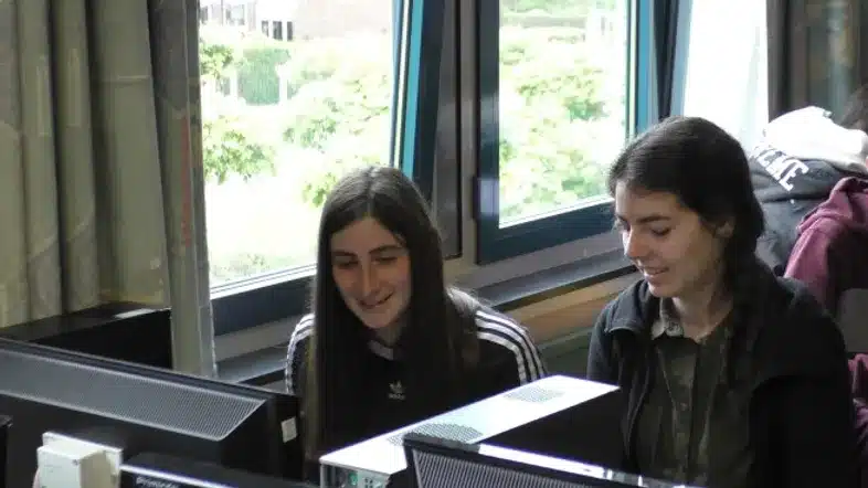 Ouverture internationale 637 52e92f_e1b51793db0744b29f4ac547f372f072~mv2