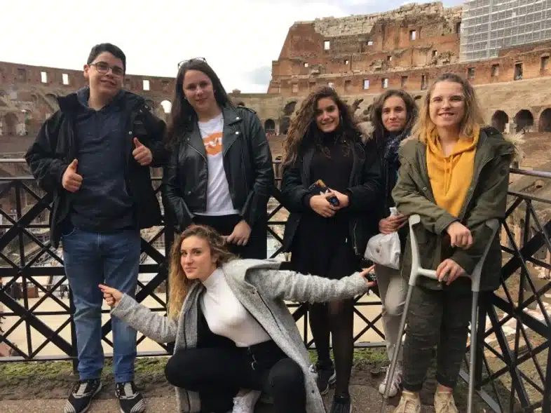 Ouverture internationale 1314 52e92f_e448e18fdb49432e9d4dfb216c657285~mv2