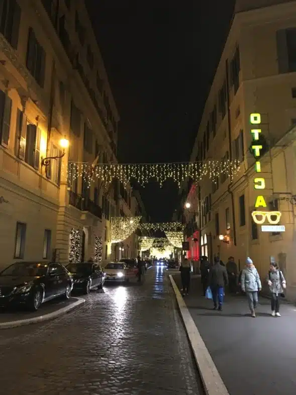 Ouverture internationale 1288 52e92f_e5f182f60fe24fb4bc05d5d994430fca~mv2