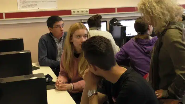 Ouverture internationale 641 52e92f_e7437d1c773c4057a9d7abb498d95c5c~mv2