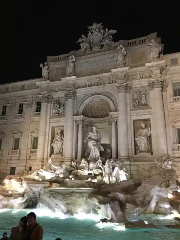 Ouverture internationale 1294 52e92f_e76faaea9802481baec4f62bf14adeae~mv2