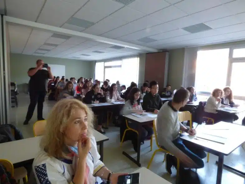 Ouverture internationale 1122 52e92f_ef5dc697a8ce49eabe00cdc808abeda0~mv2