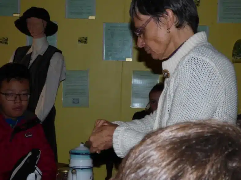 Ouverture internationale 1140 52e92f_fa8c10d3b8fc48e2bb33bcec40b437f9~mv2