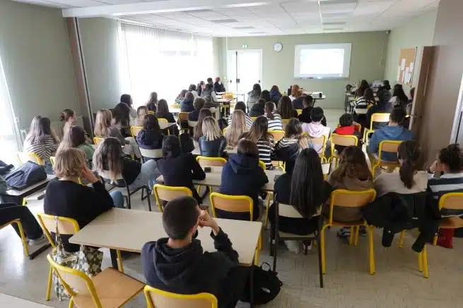 Ouverture internationale 1419 52e92f_fb91b670522047e79c43127d310876f9~mv2